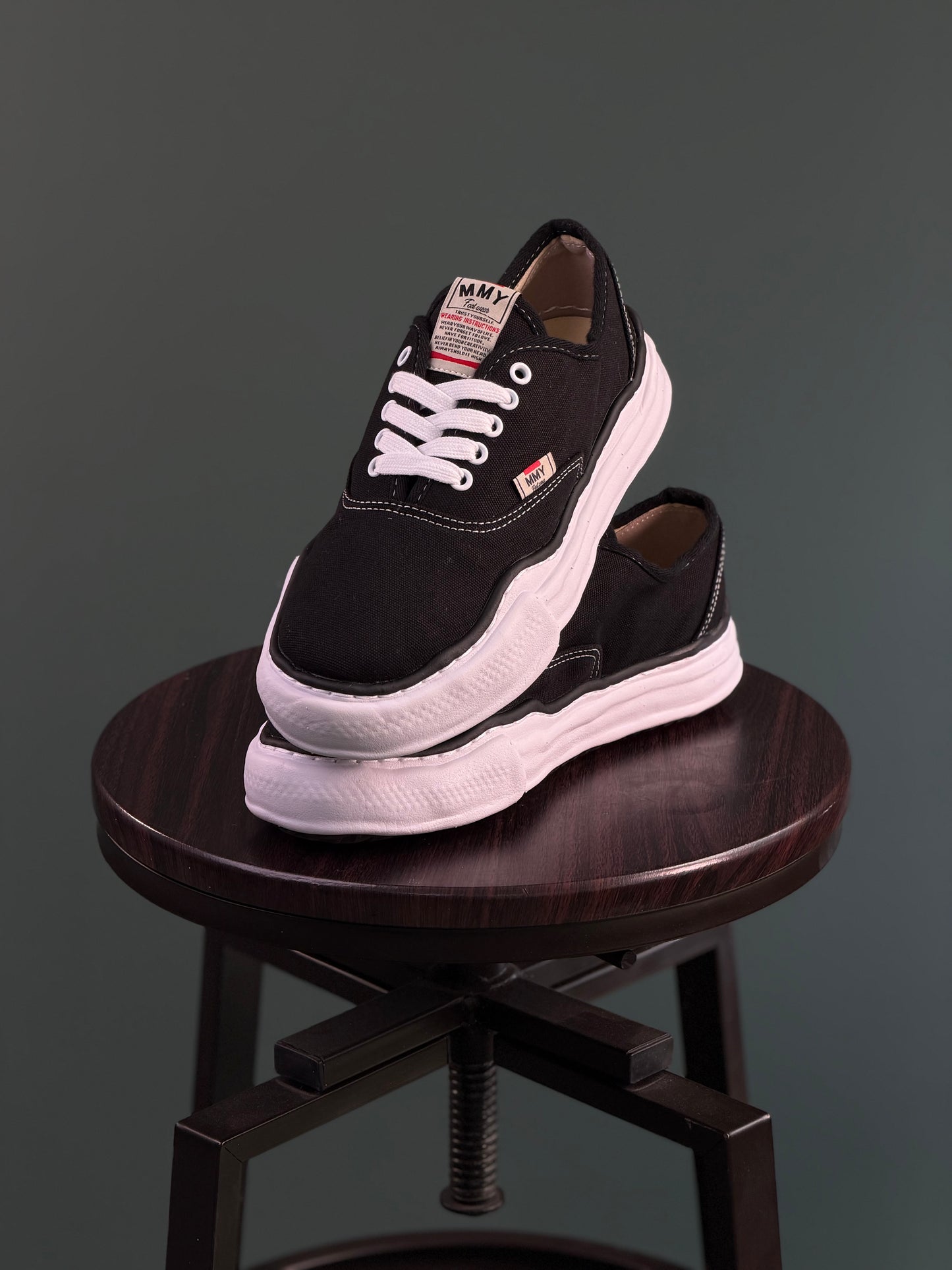 Maison Mihara Yasuhiro Baker OG Sole Canvas Low Black