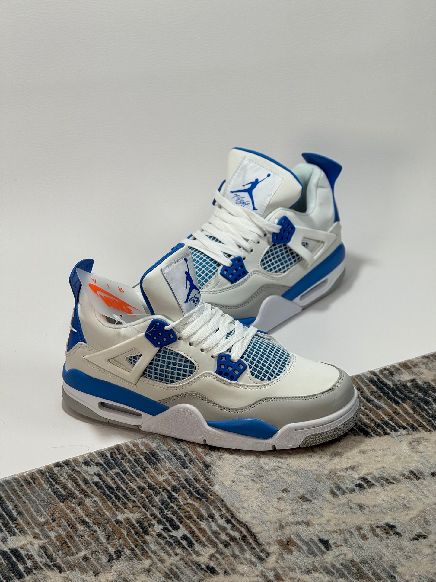 Air Jordan 1 Military Blue