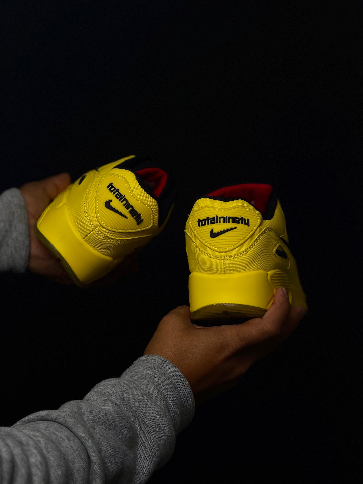 Nike Air Max Total 90 Laser