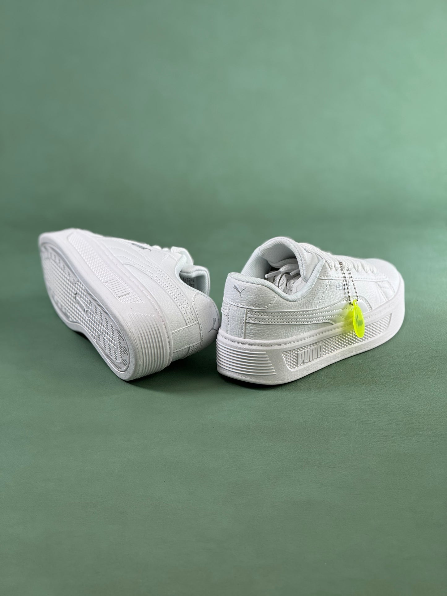 Puma Smash Platform V3