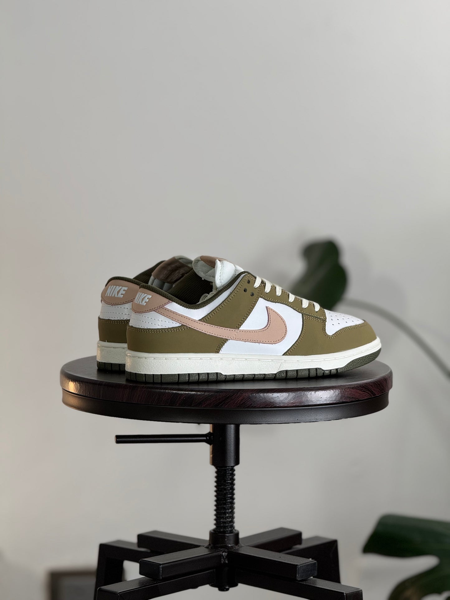 Nike Dunk Low Medium Olive