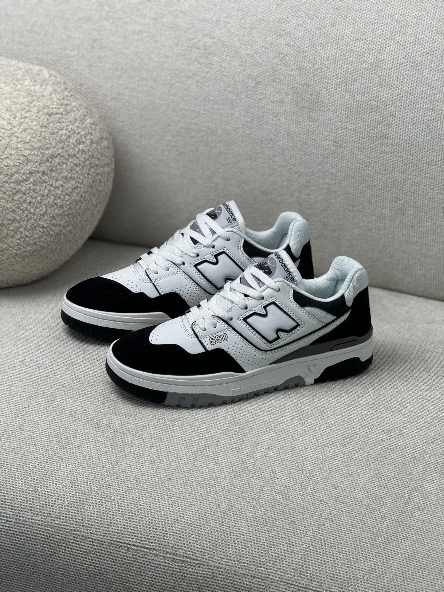 New Balance 550