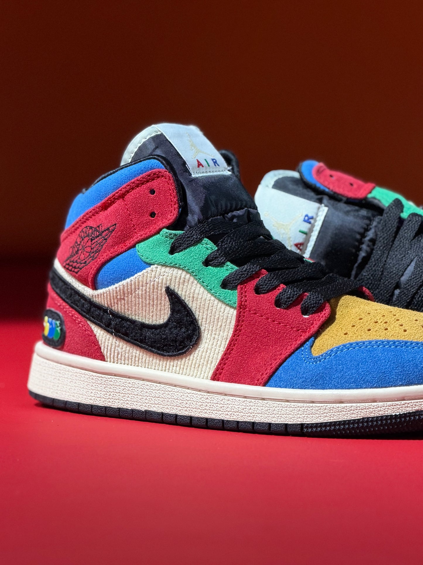 Air Jordan 1 Mid SE "Fearless" Blue The Great