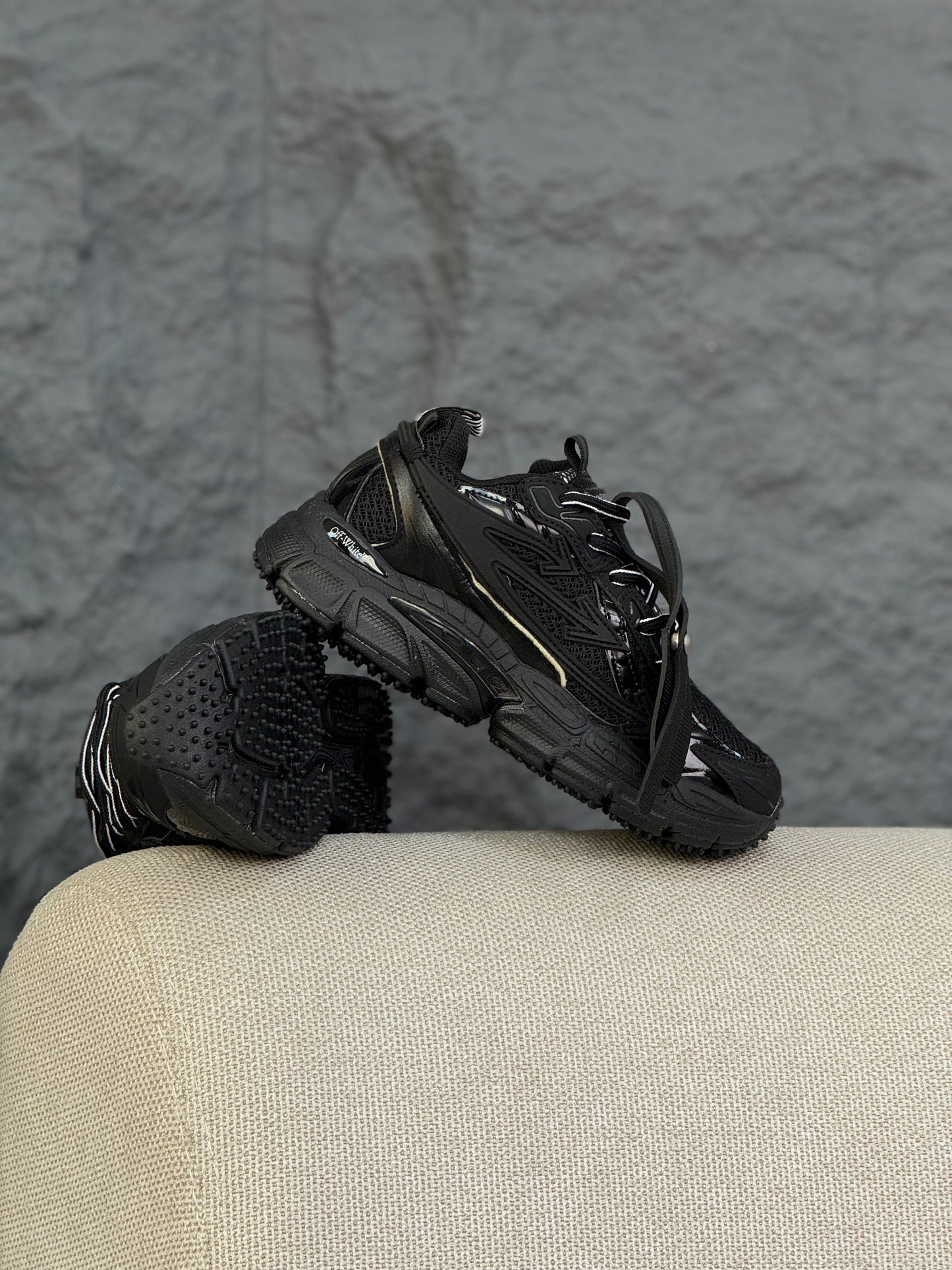 Off White 2025 Black