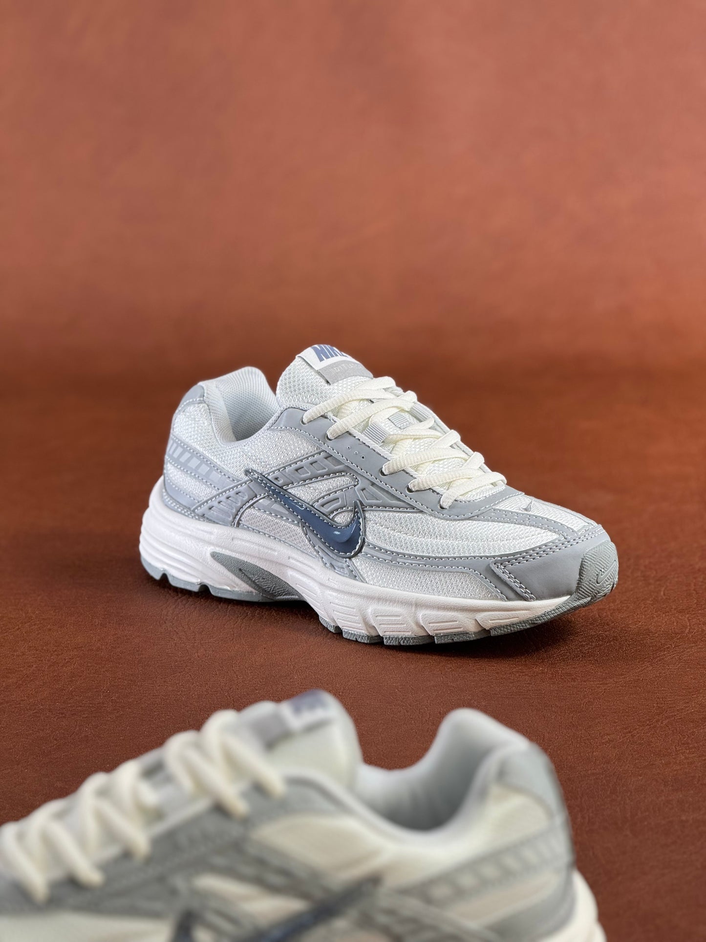 Nike Intiator