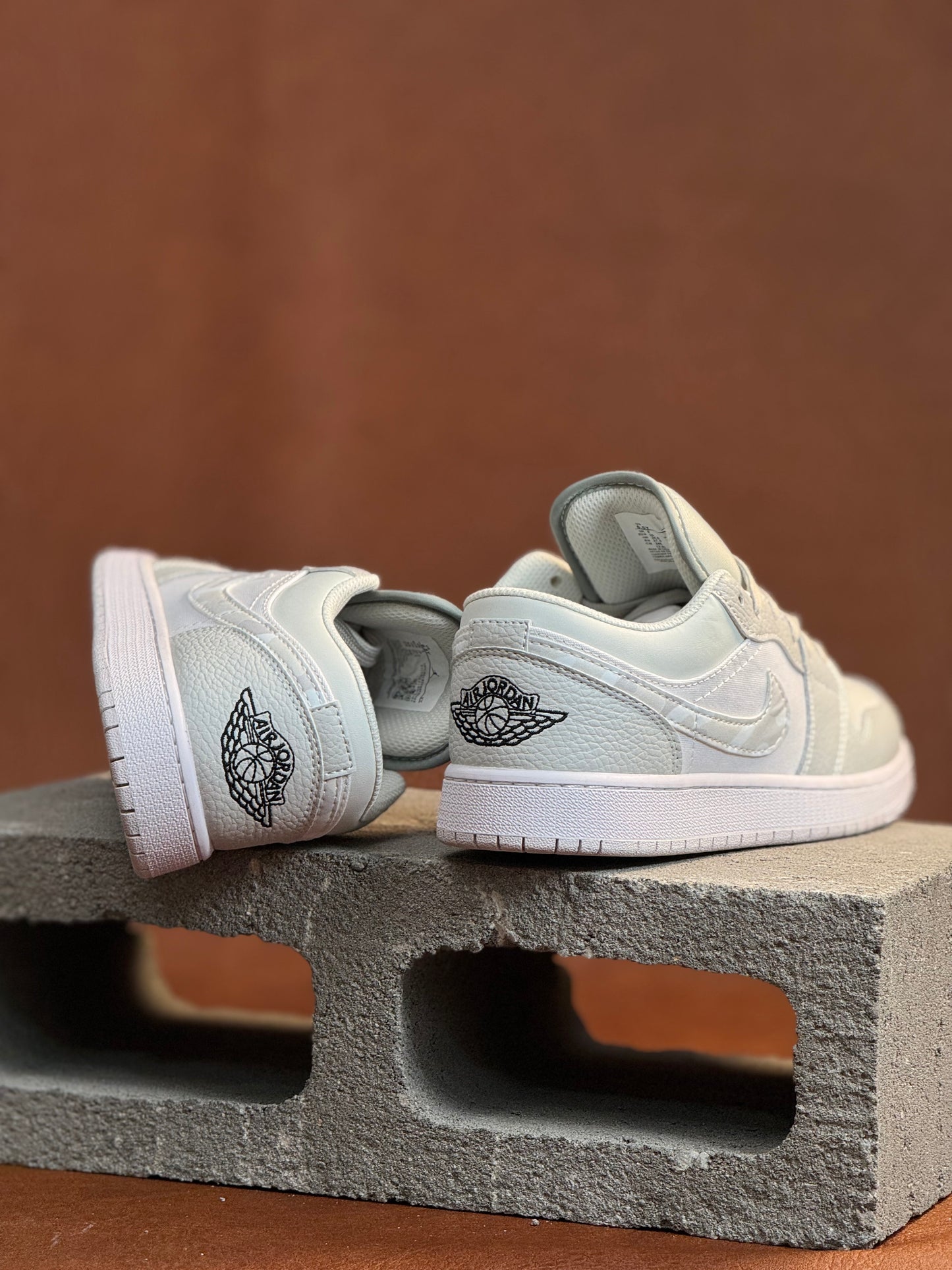 Air Jordan 1 Low Camo