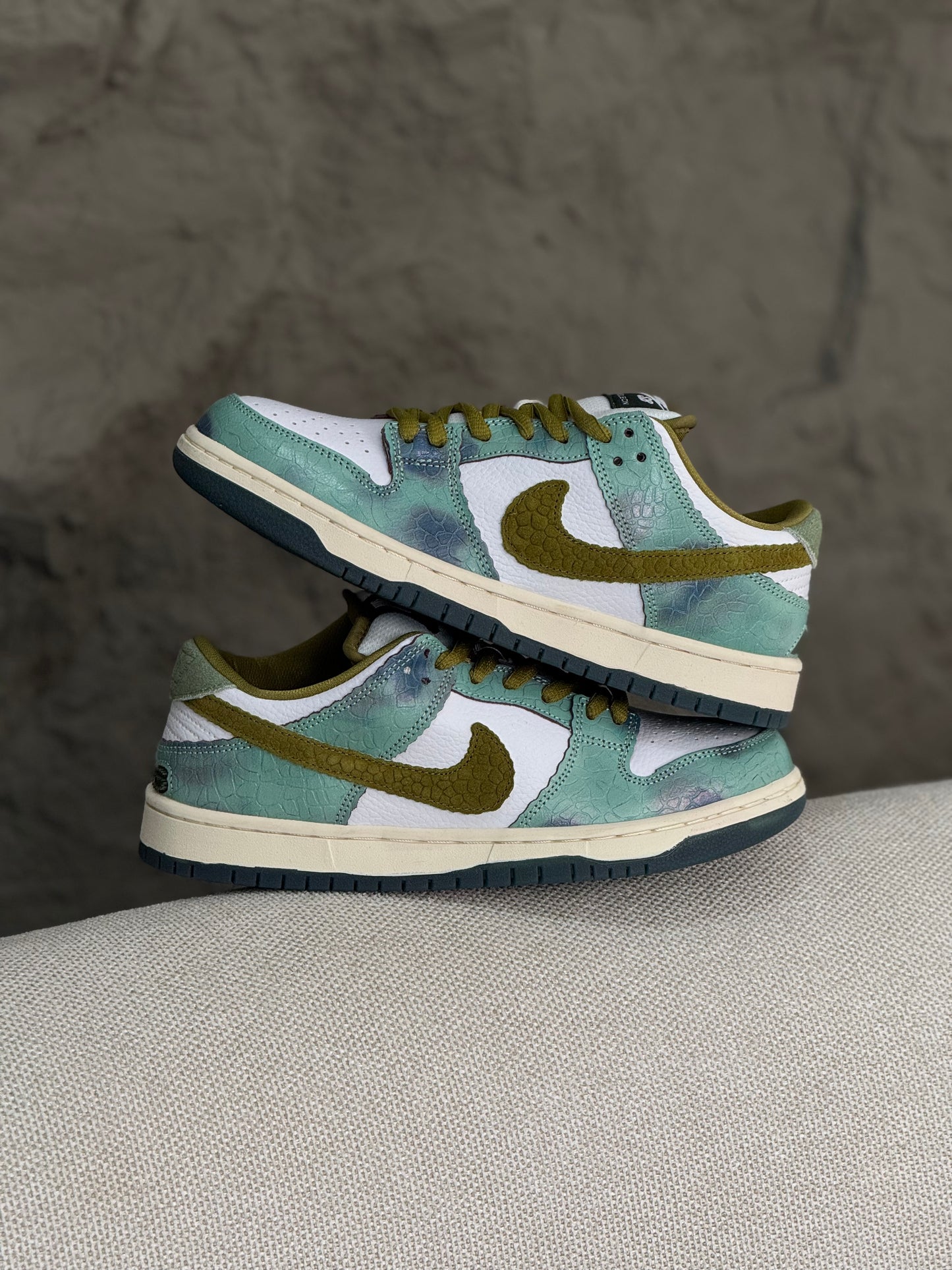 Nike SB Dunk Low Alexis Sablone Chameleon