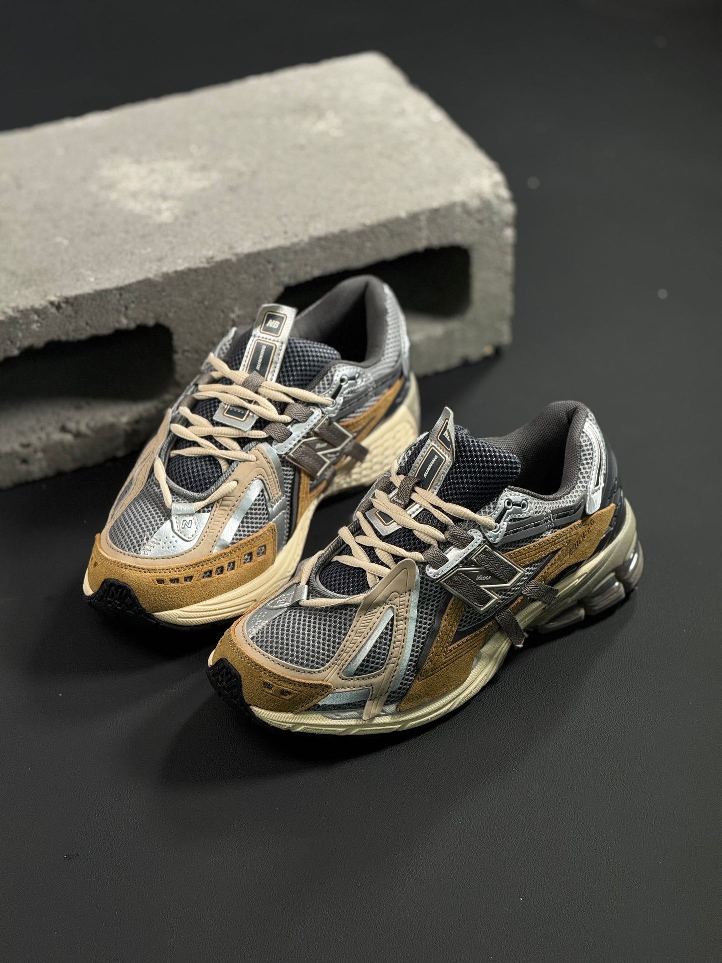 New Balance 1906A Tech Explosión
