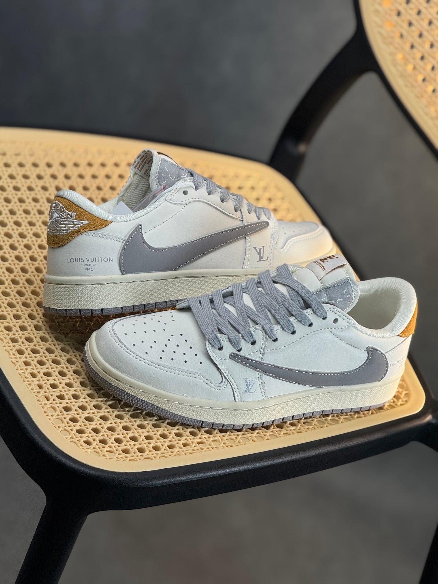 Air Jordan 1 Low Custom Travis Scott