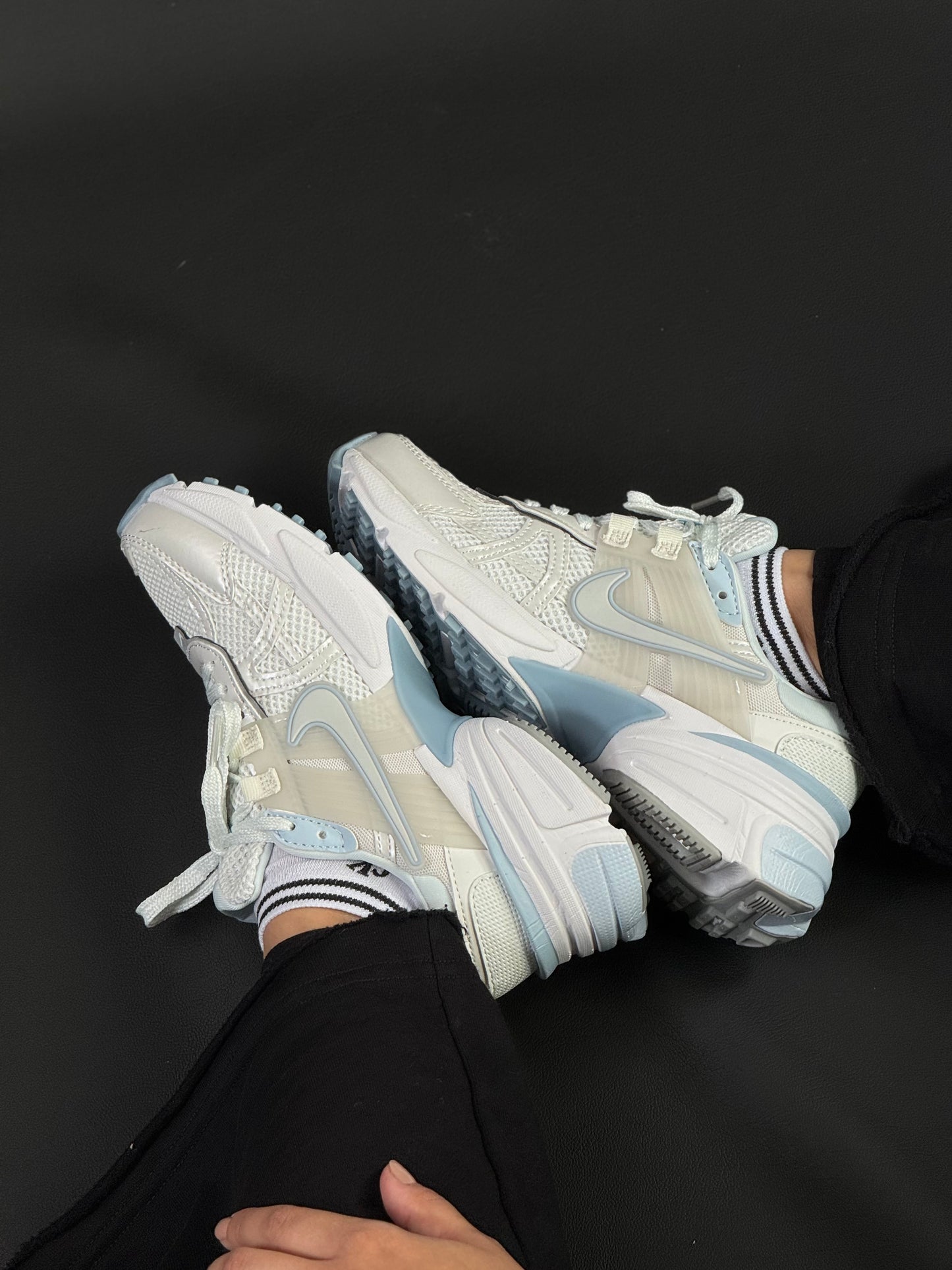 Nike V2K Platinum Tint