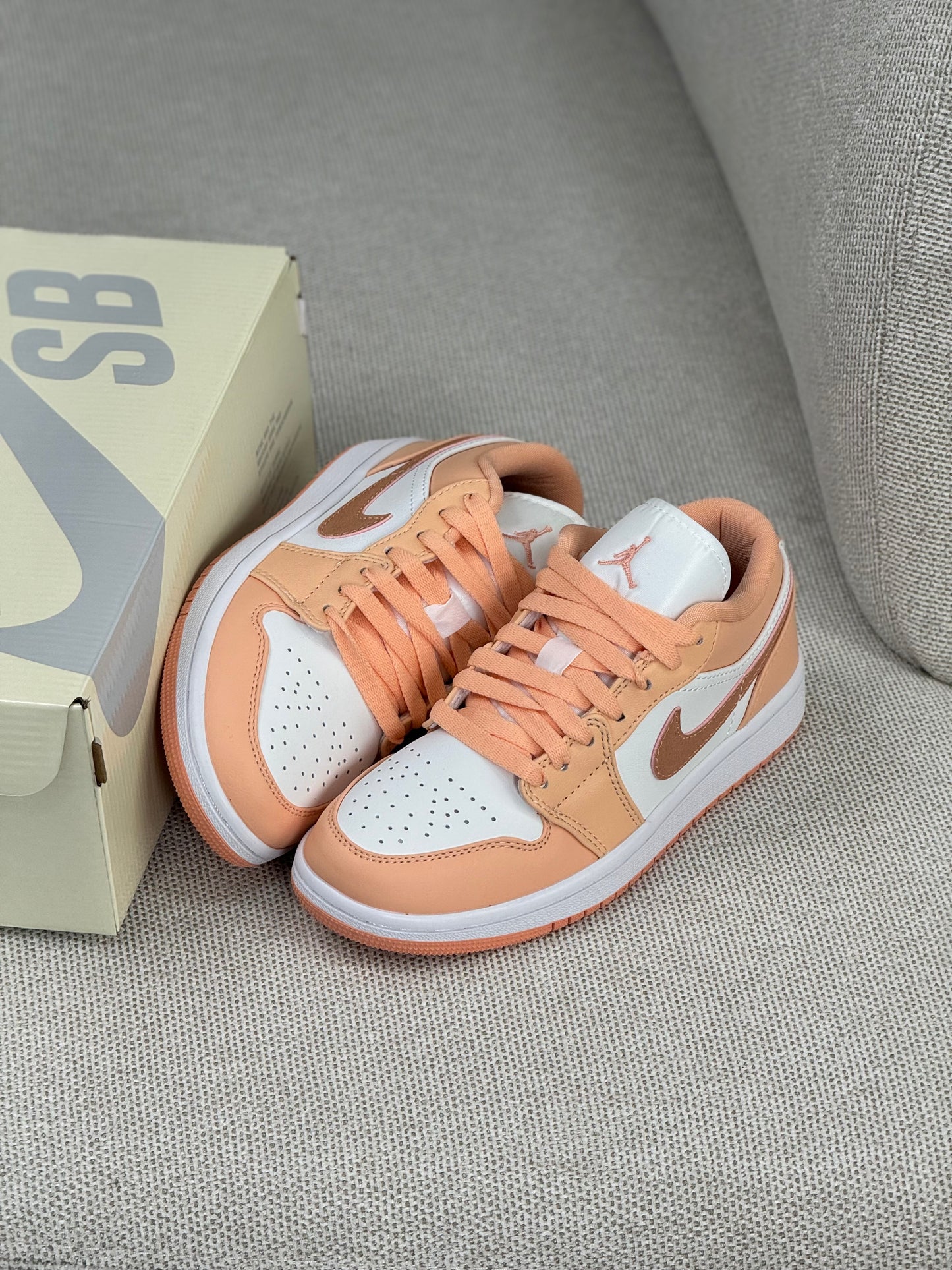 Air Jordan 1 Low Sunset Haze