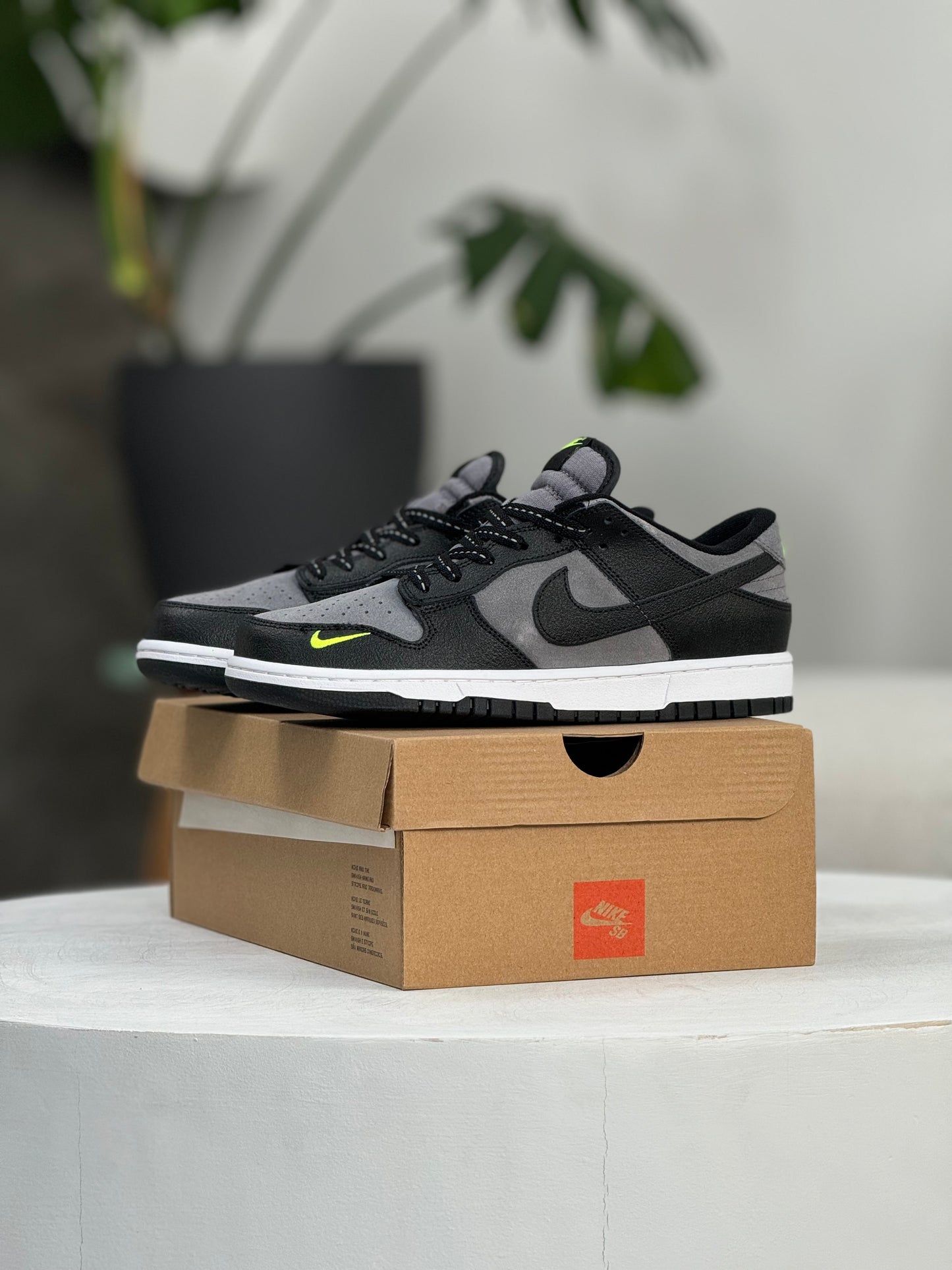 Nike Dunk Low Green Strike