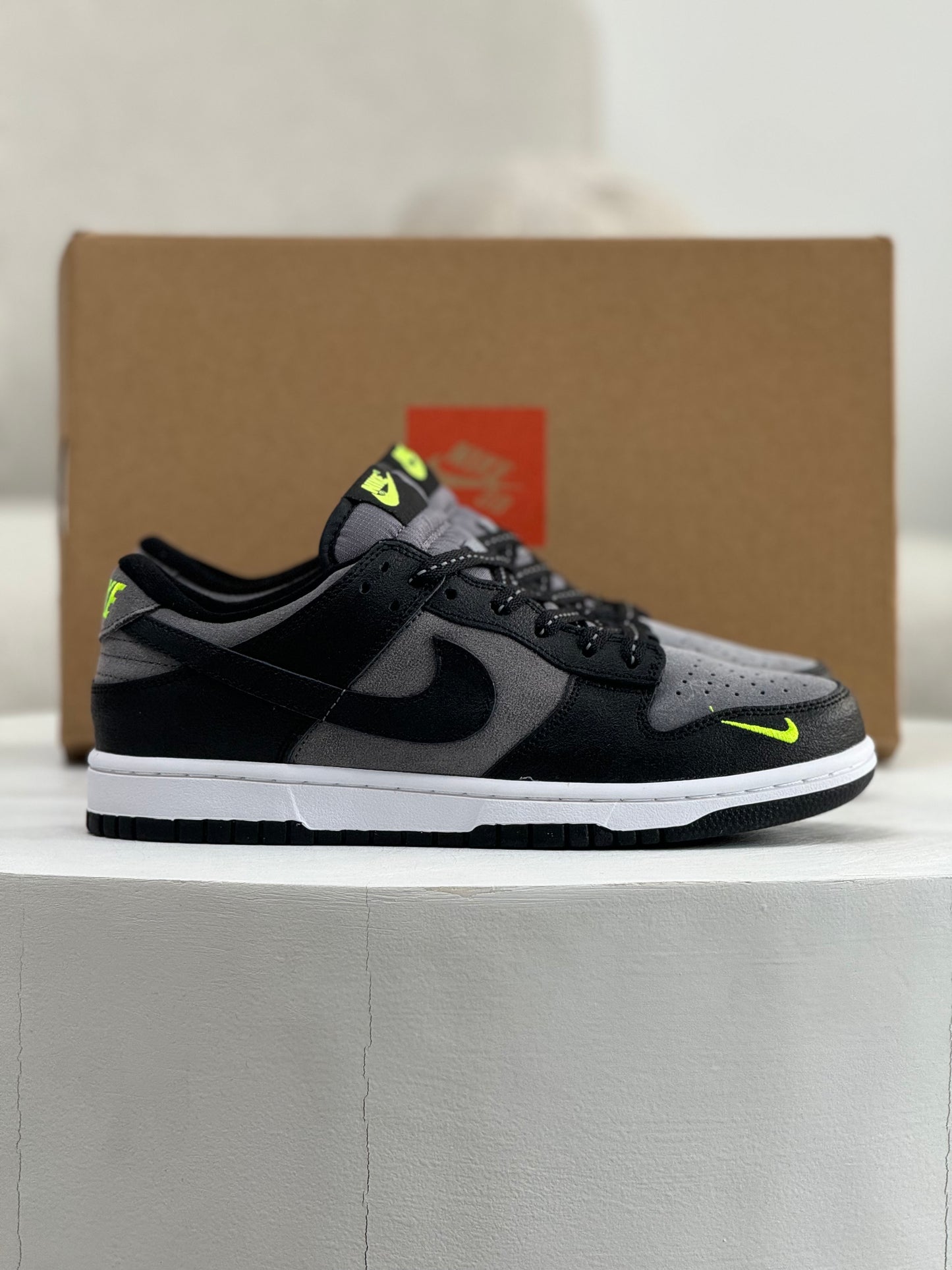 Nike Dunk Low Green Strike