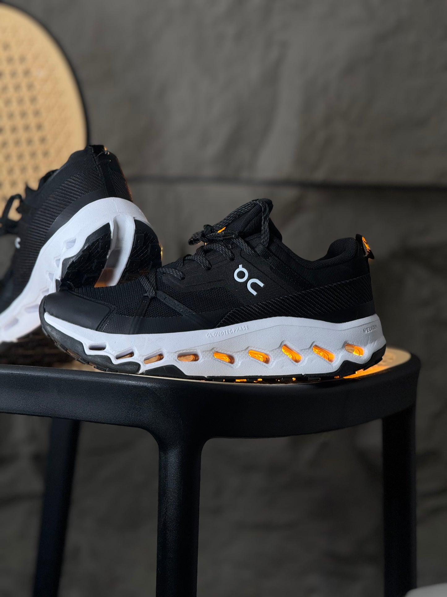 On Cloudhorizon W Black