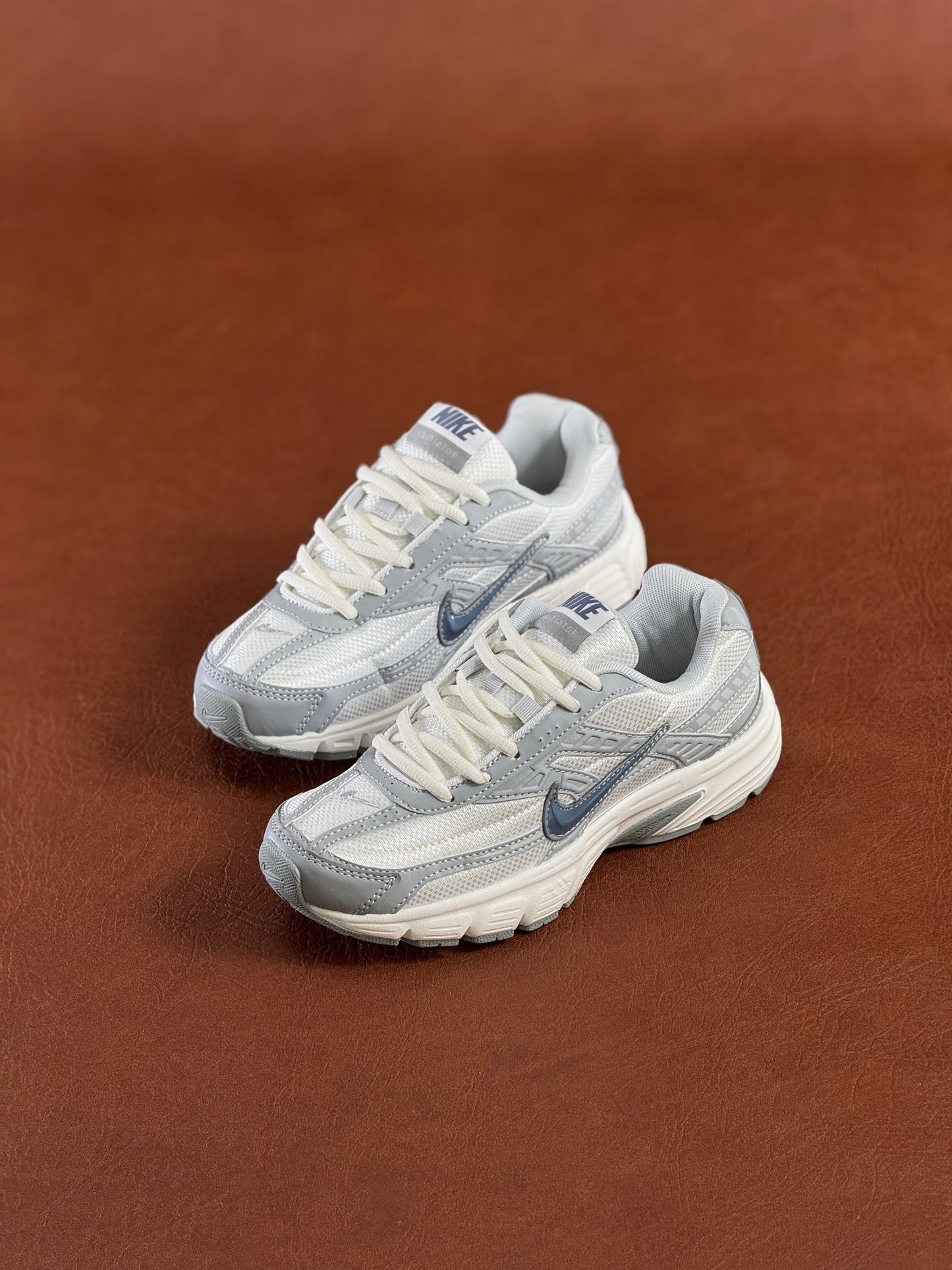 Nike Intiator