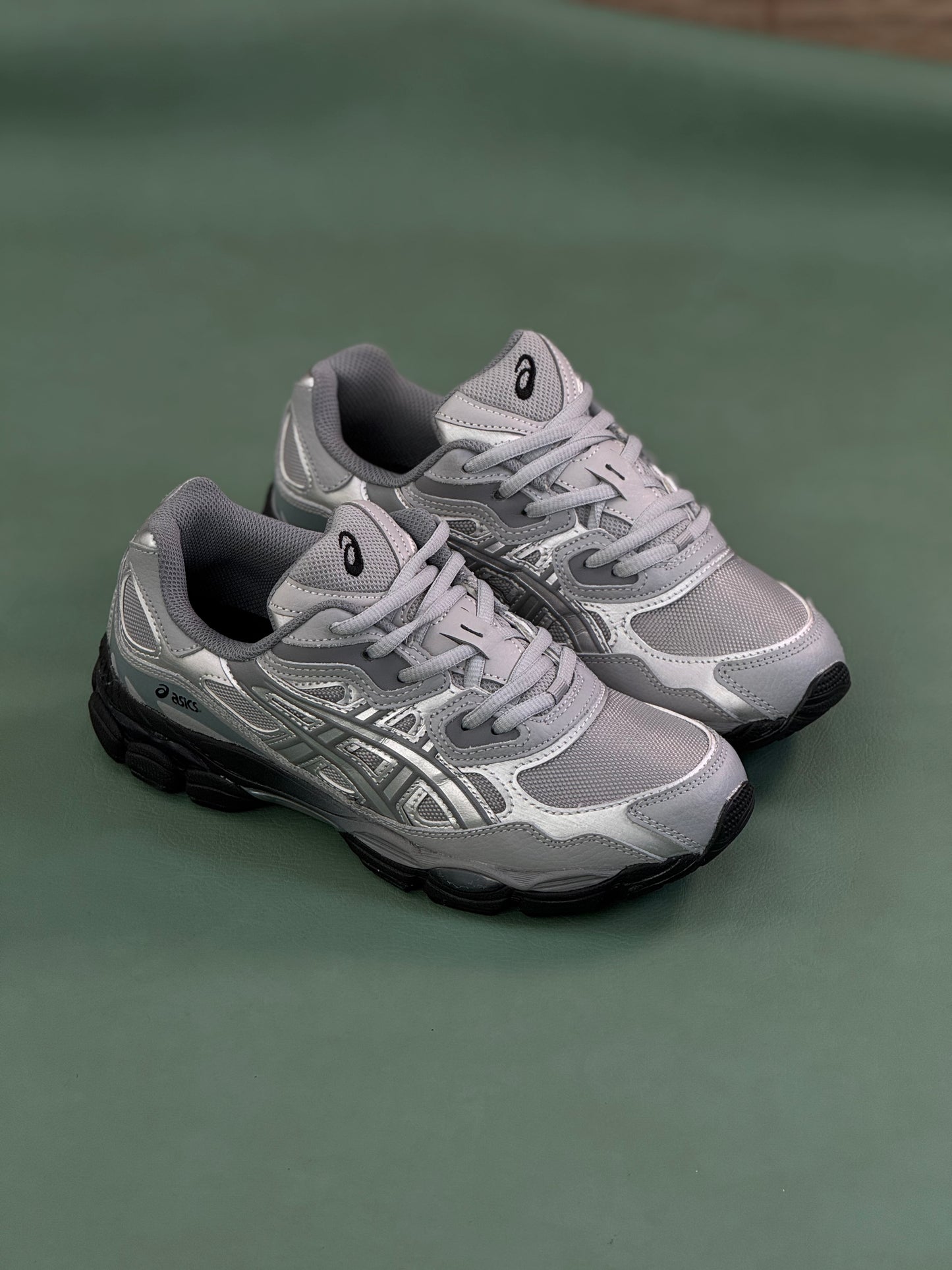 Asics GEL-NYC Mid Grey