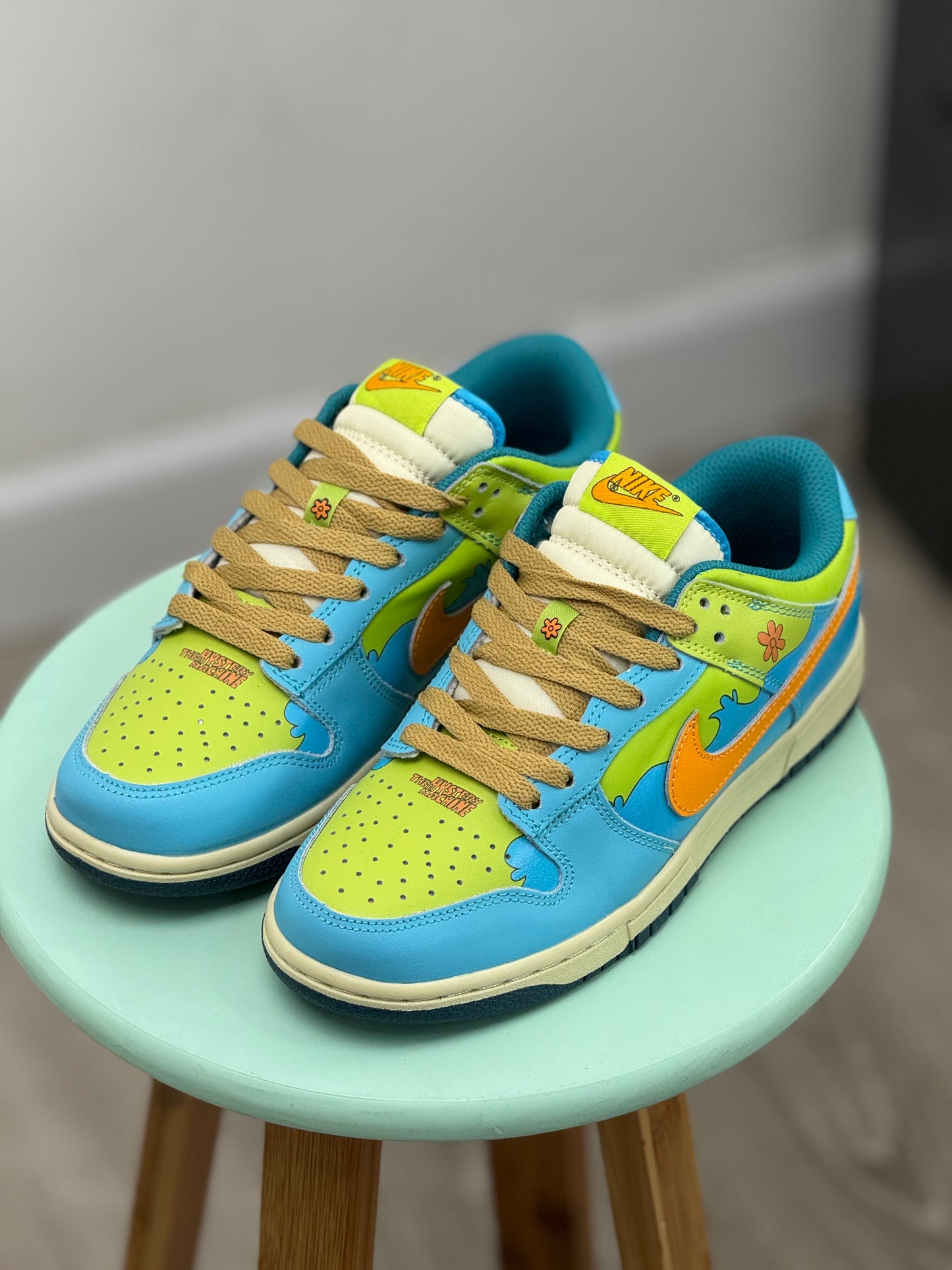 Nike Dunk Low x Scooby Doo