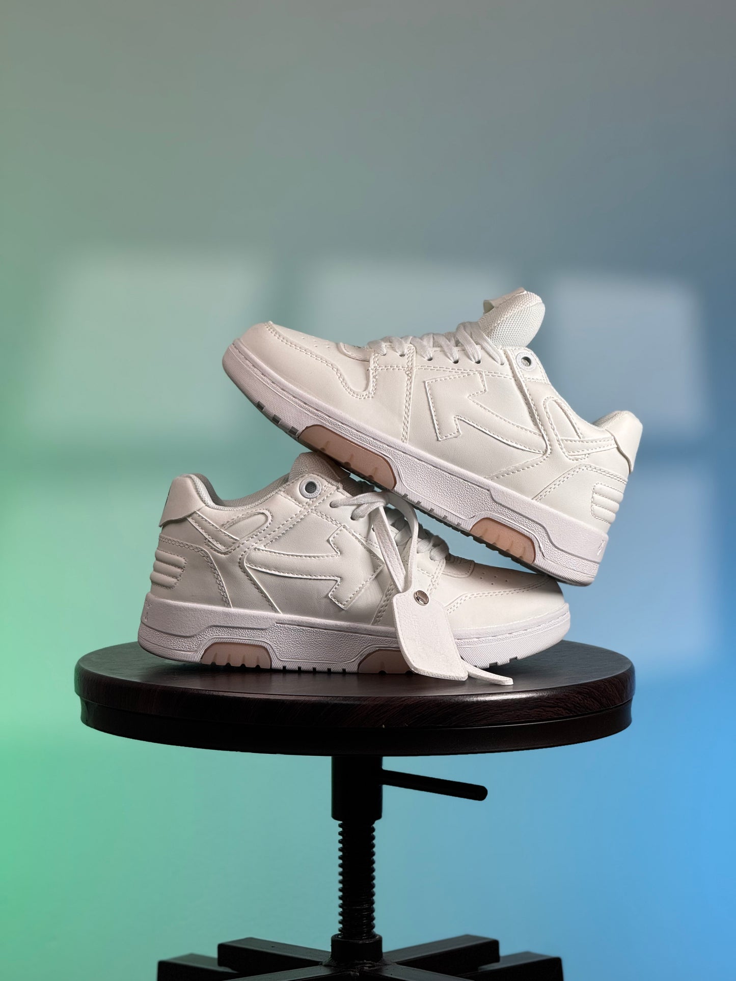 Off White Out Off Office white