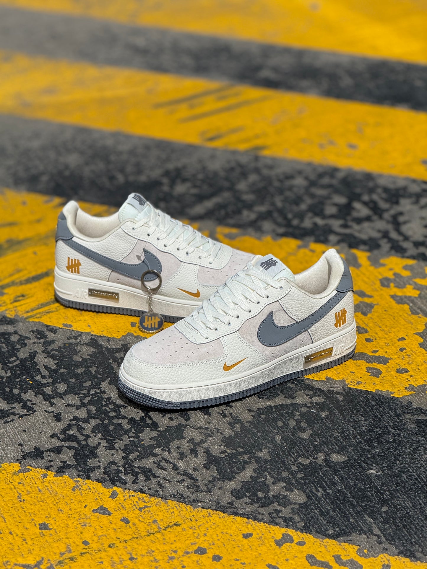 Nike Air force One x Undefeated