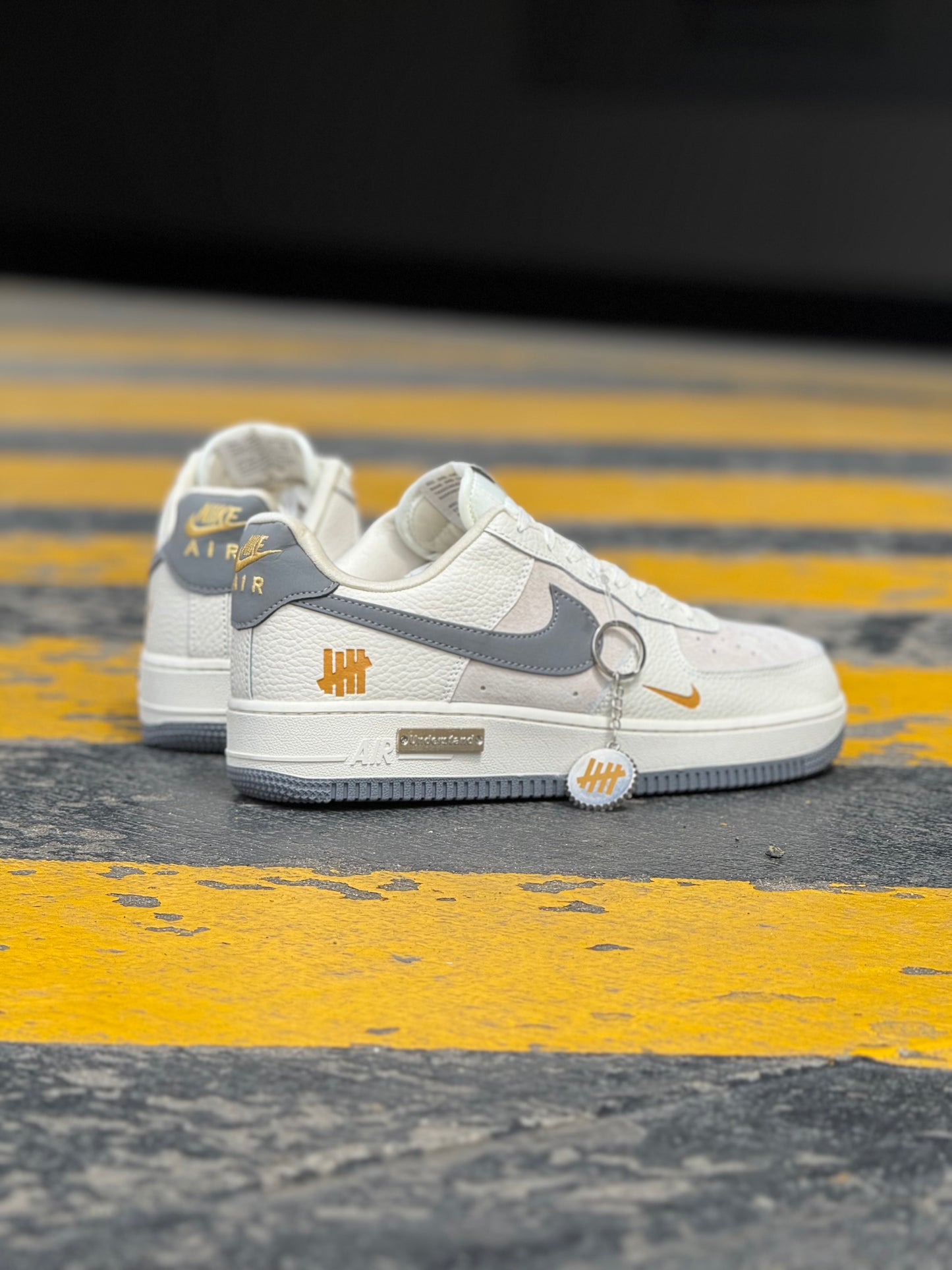 Nike Air force One x Undefeated