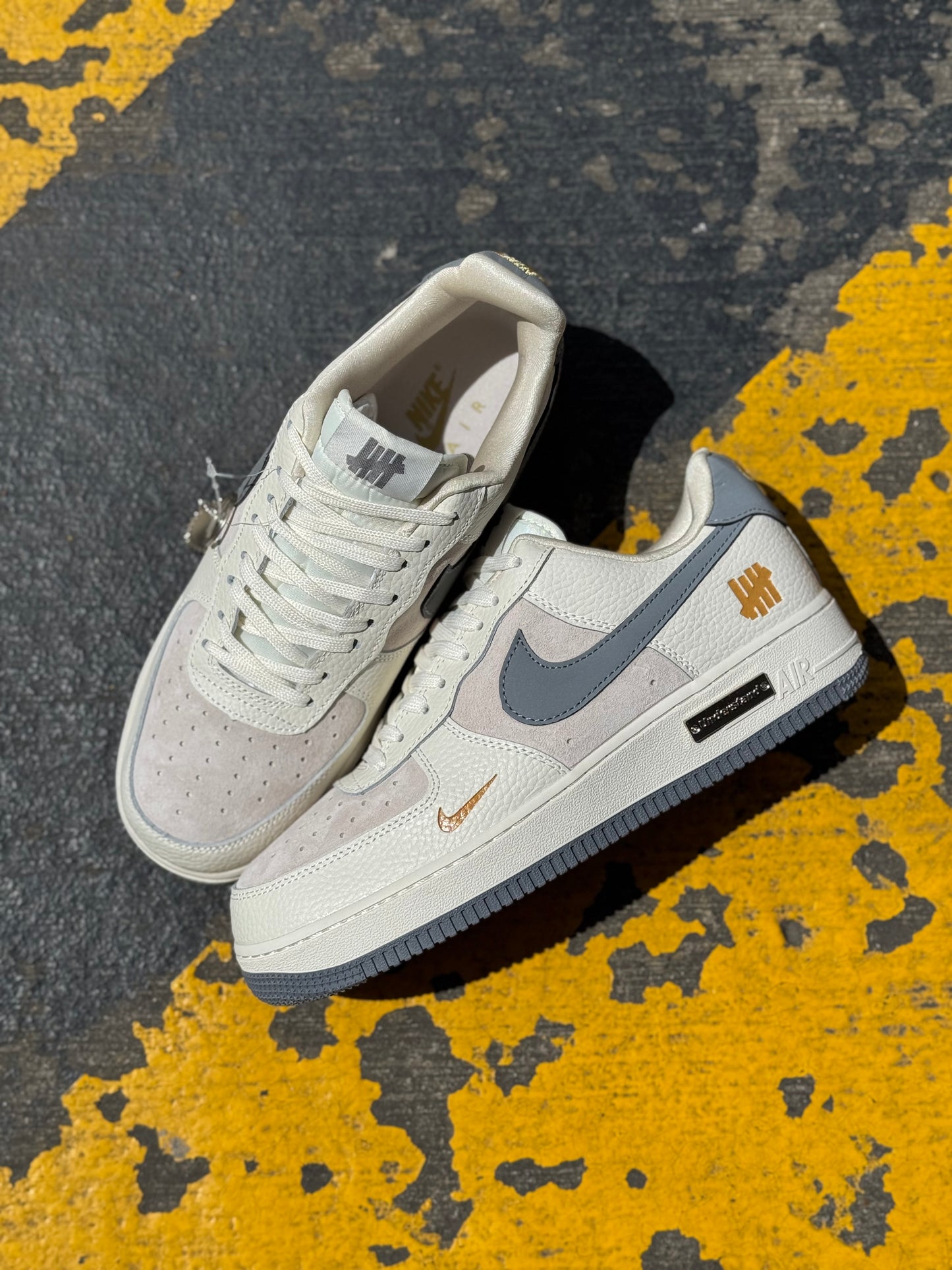 Nike Air force One x Undefeated