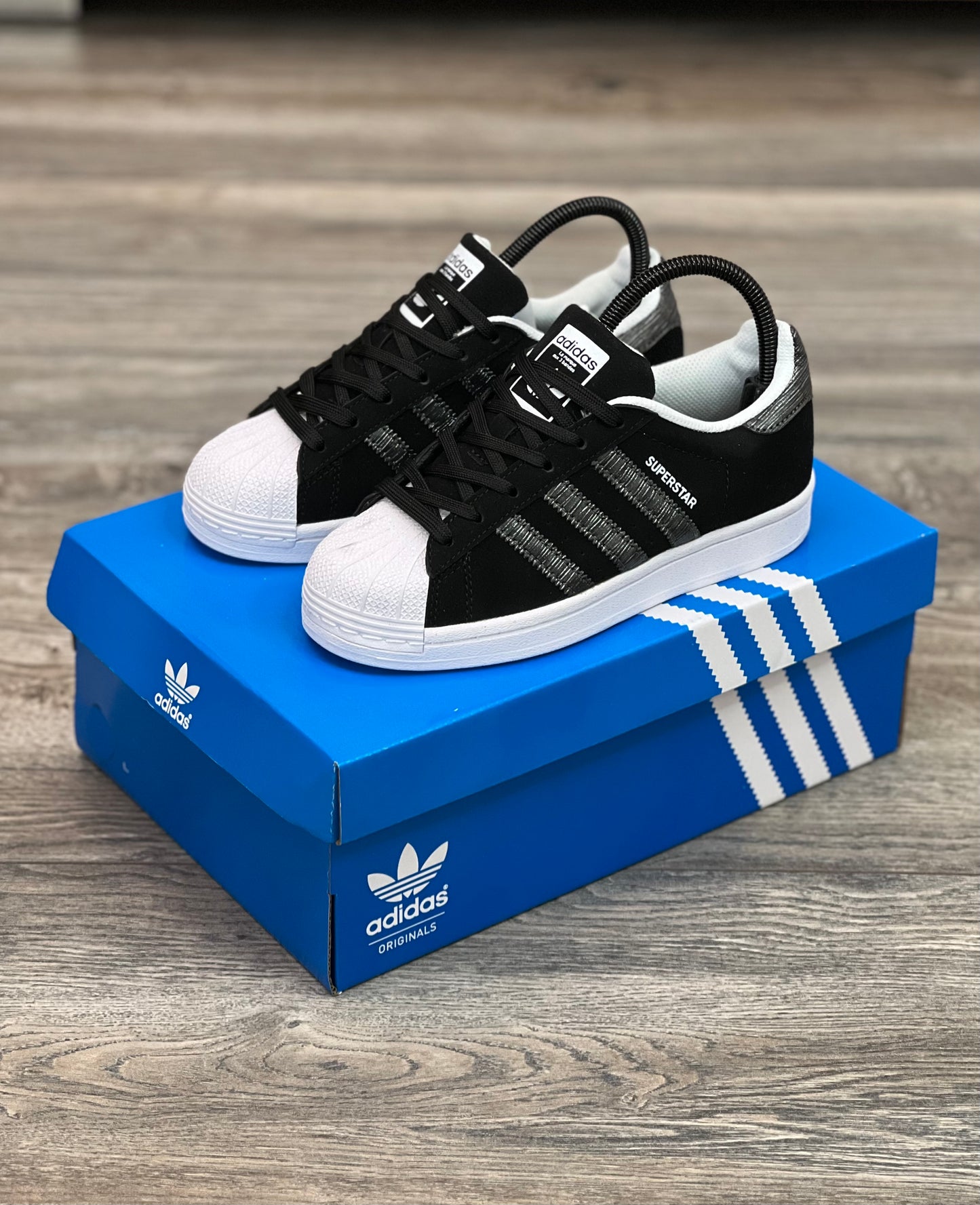 Adidas Superstar