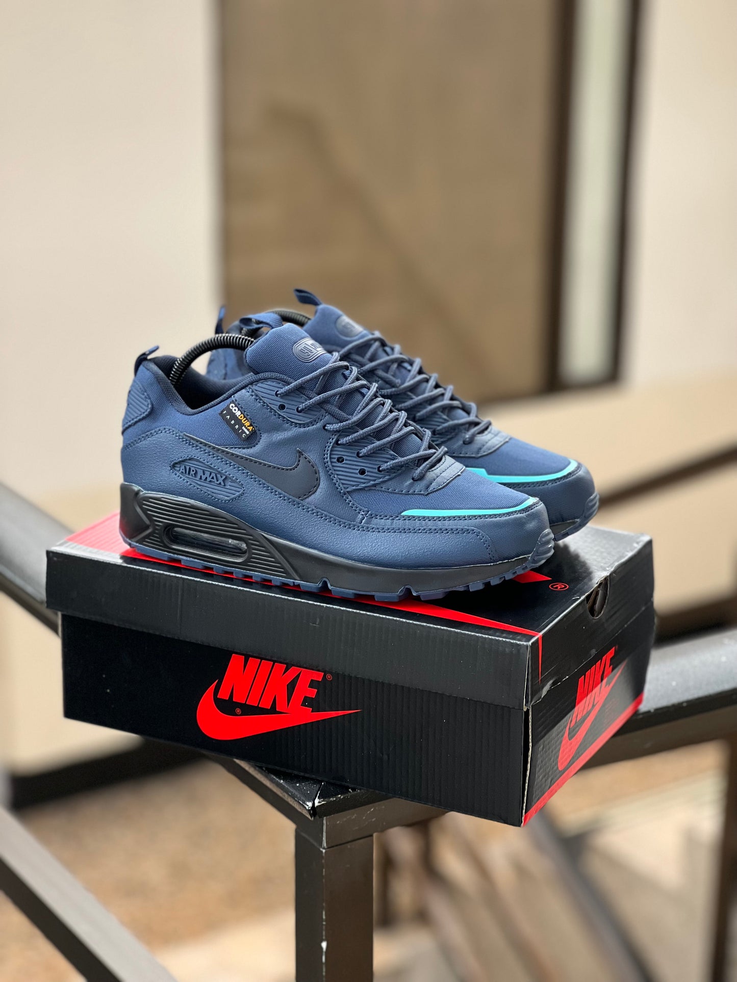Nike Air Max 90
