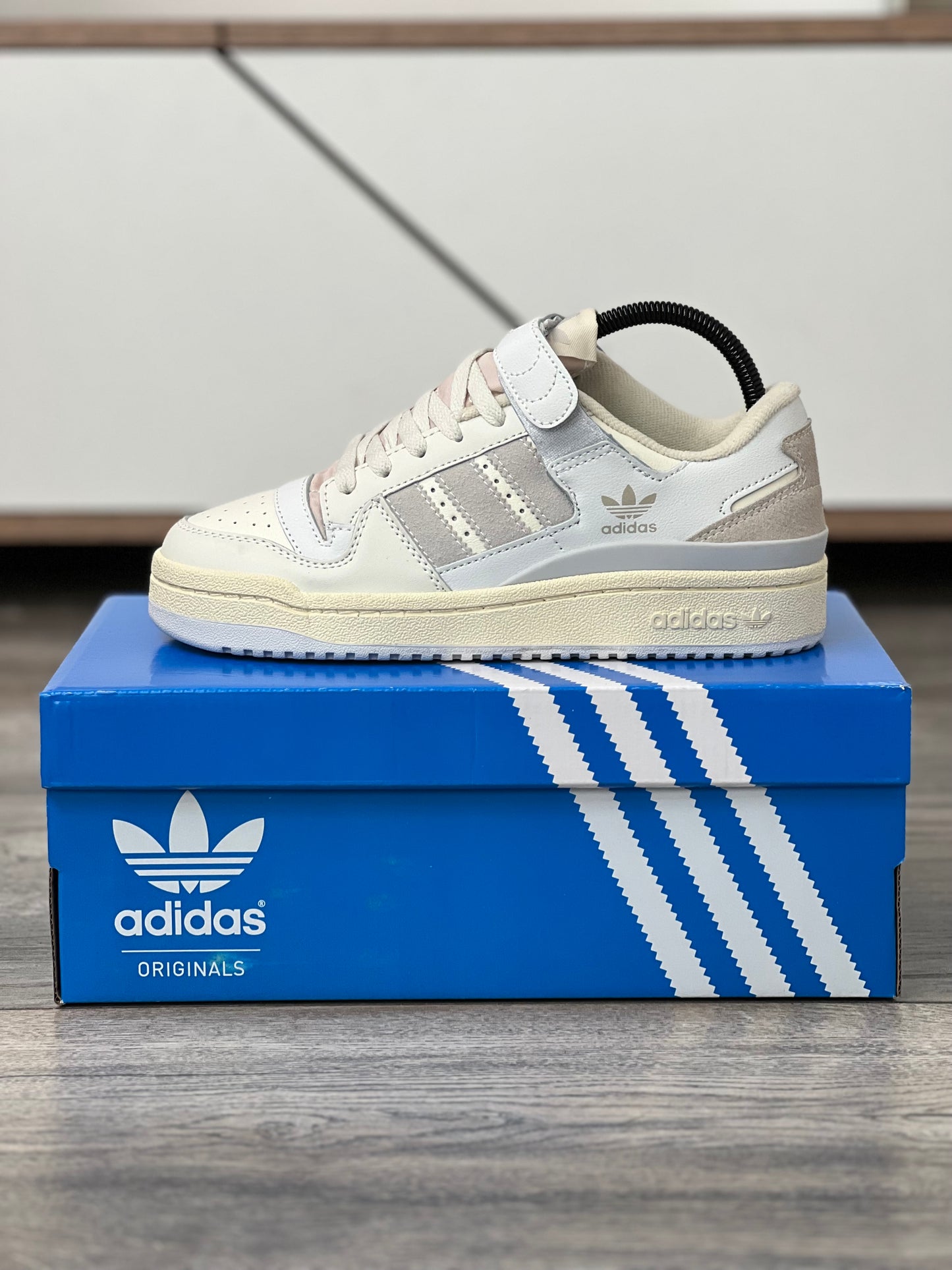 Adidas Forum 84 Low