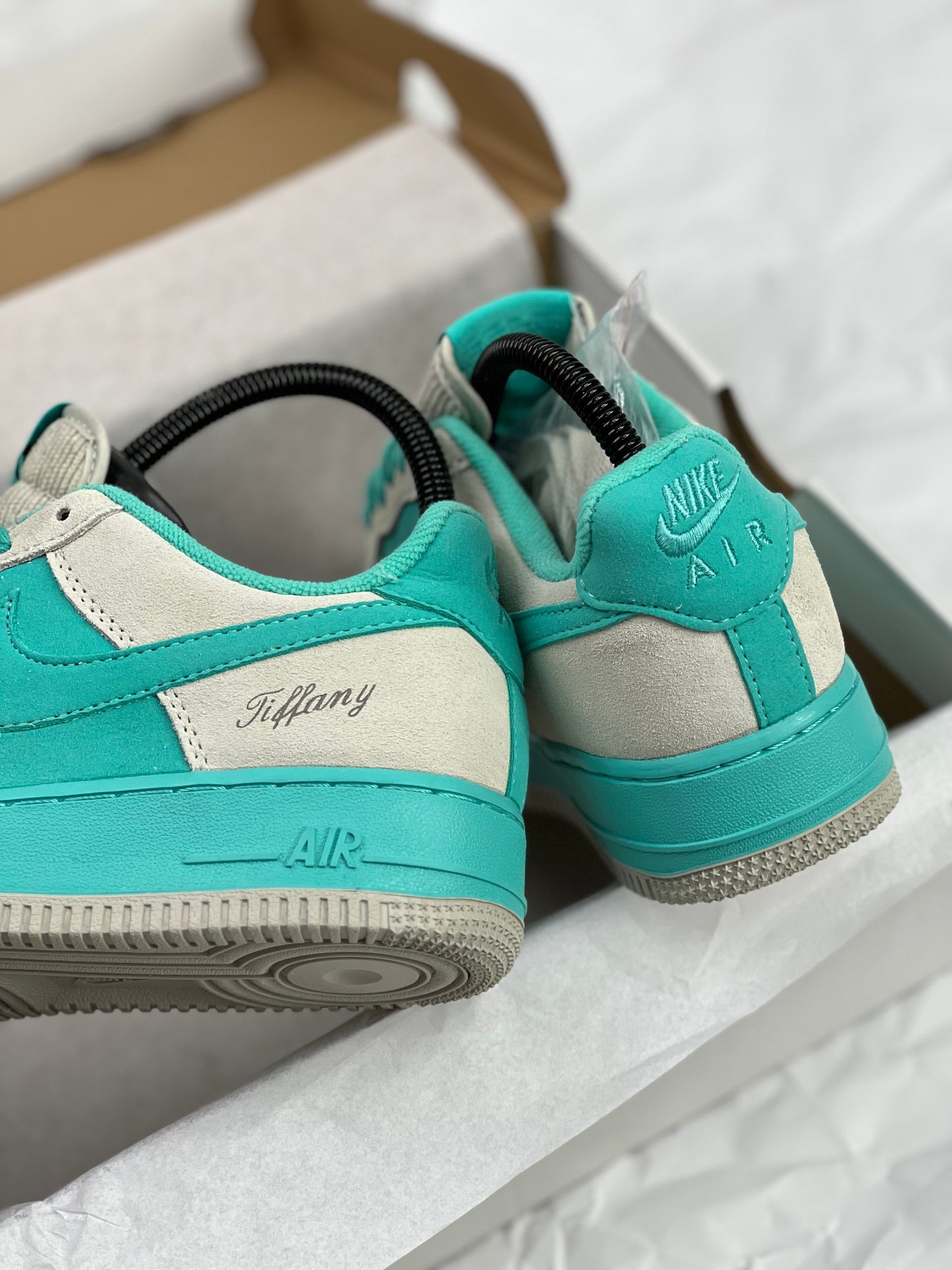 Nike Air force One x Tiffany & Co.