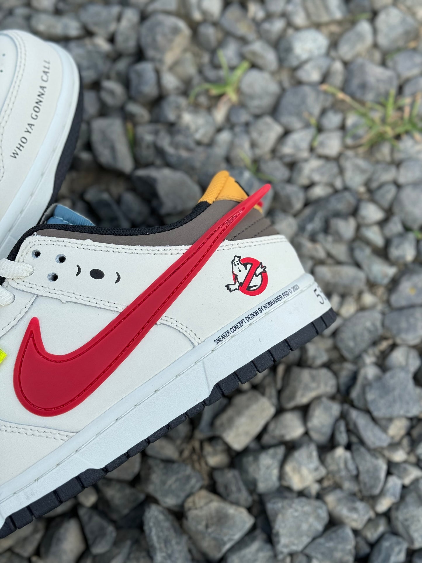 Nike Sb Dunk Low x Los cazafantasmas-Ghostbusters