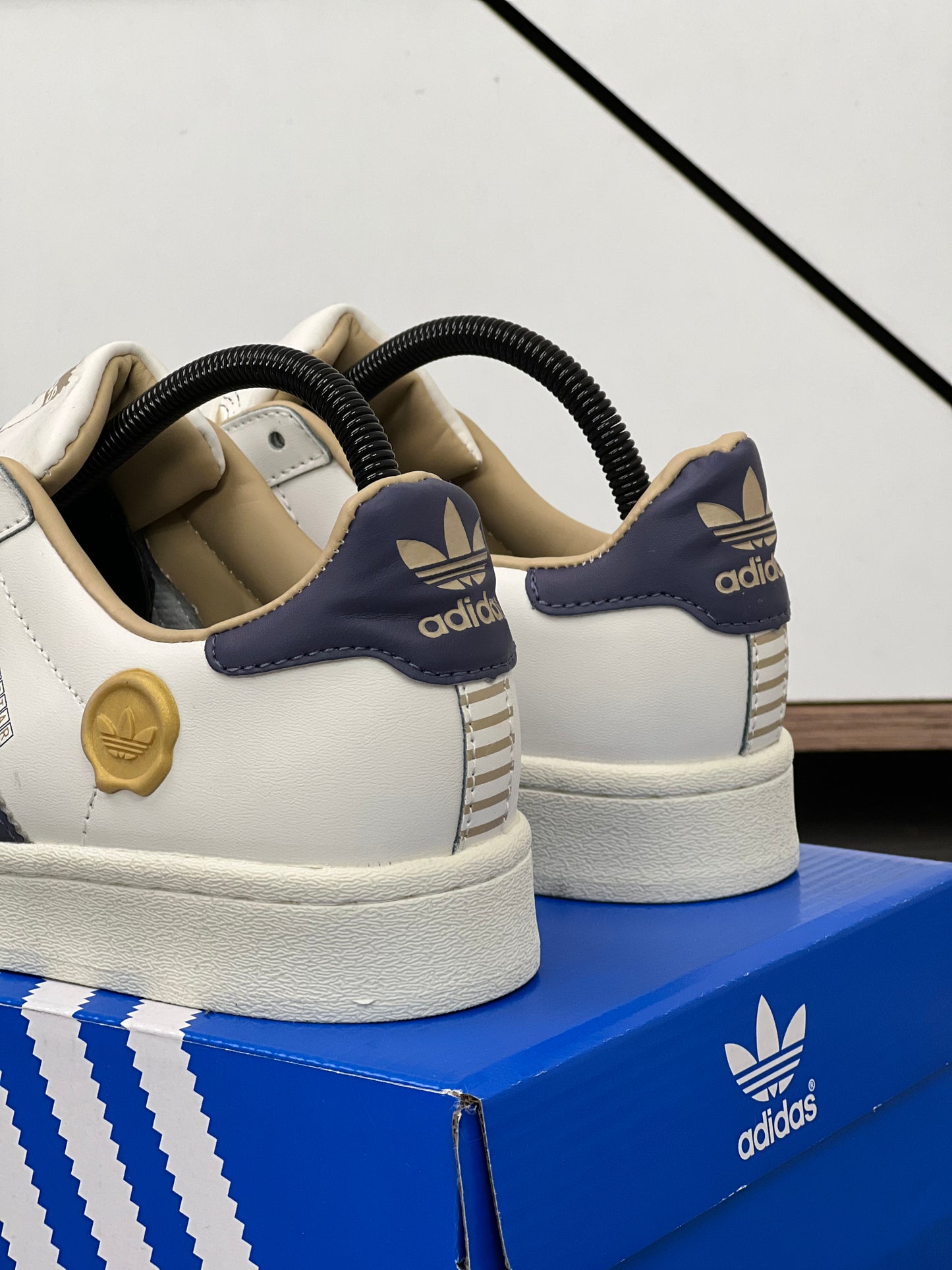 Adidas Super Star San Valentin