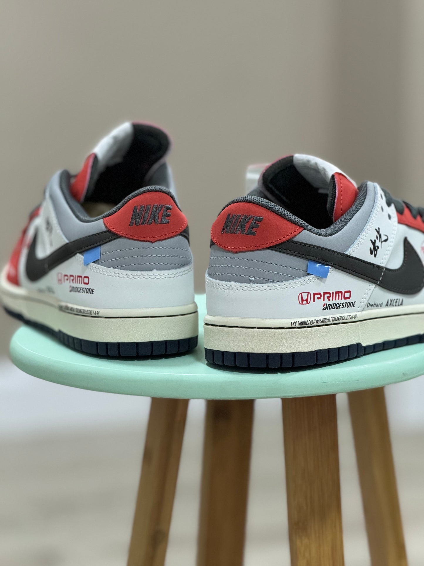 Nike Dunk Low x Honda Civic Concepto