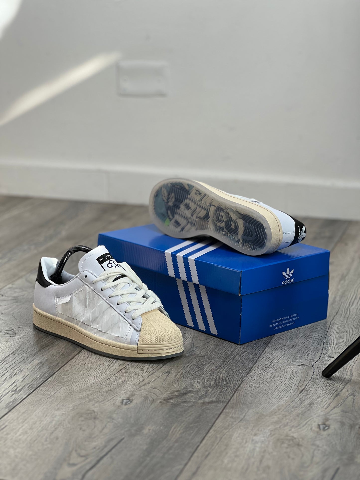 Adidas Super Star Taegeukdang