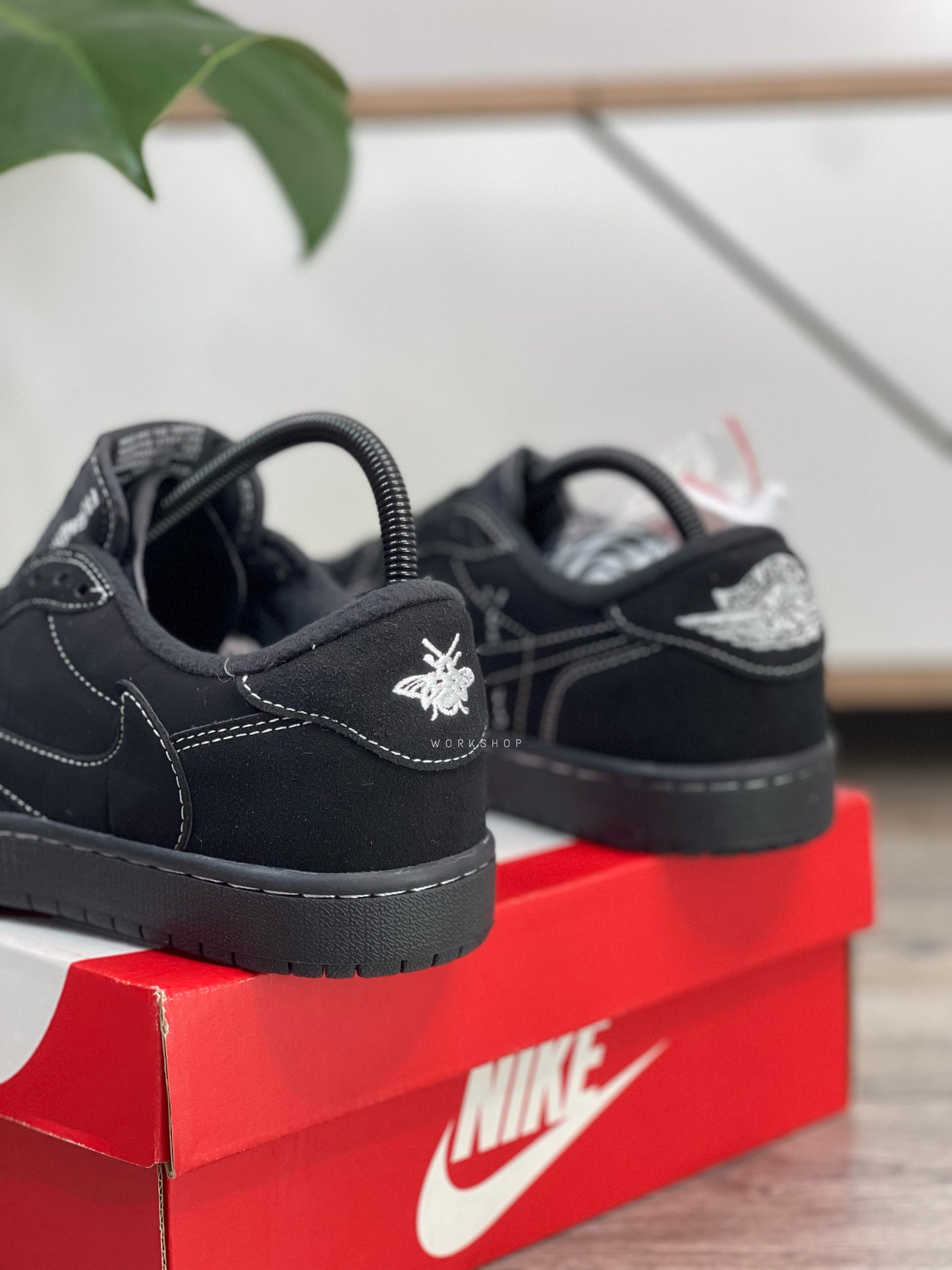 Air Jordan 1 Low Travis Scott