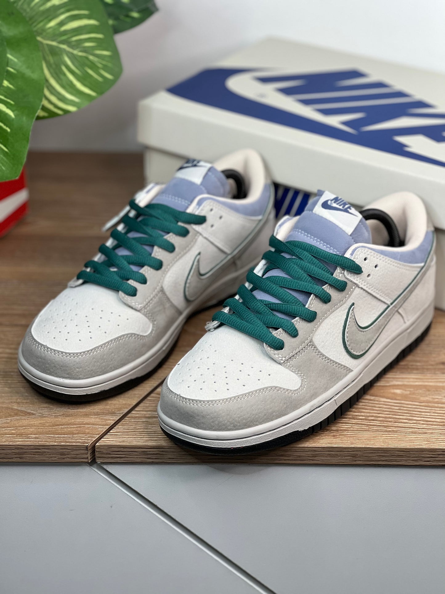 Nike SB Dunk Low X Otomo Grey