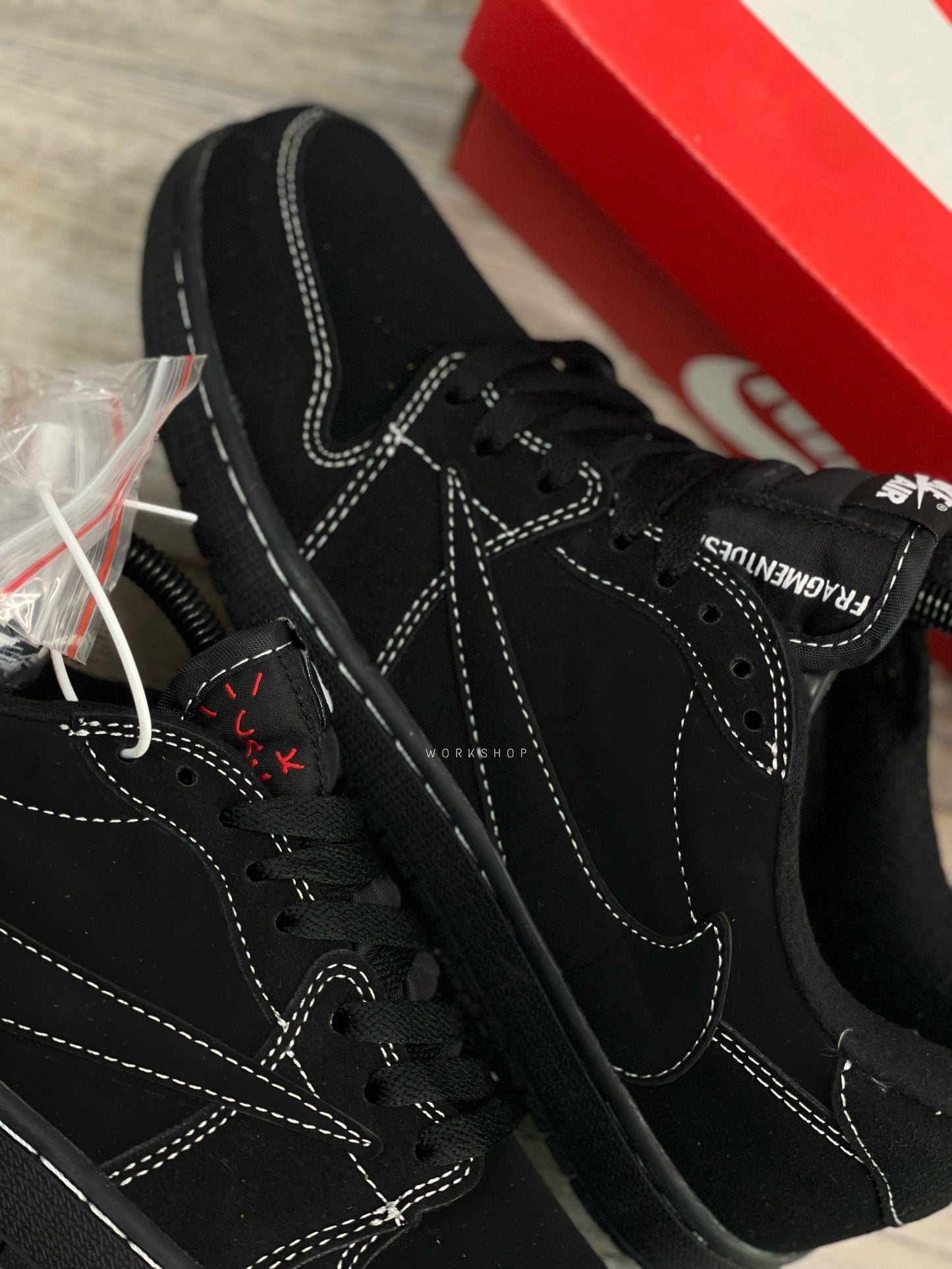 Air Jordan 1 Low Travis Scott