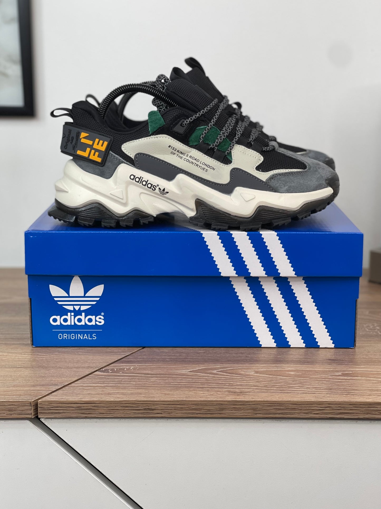 Adidas Star Life