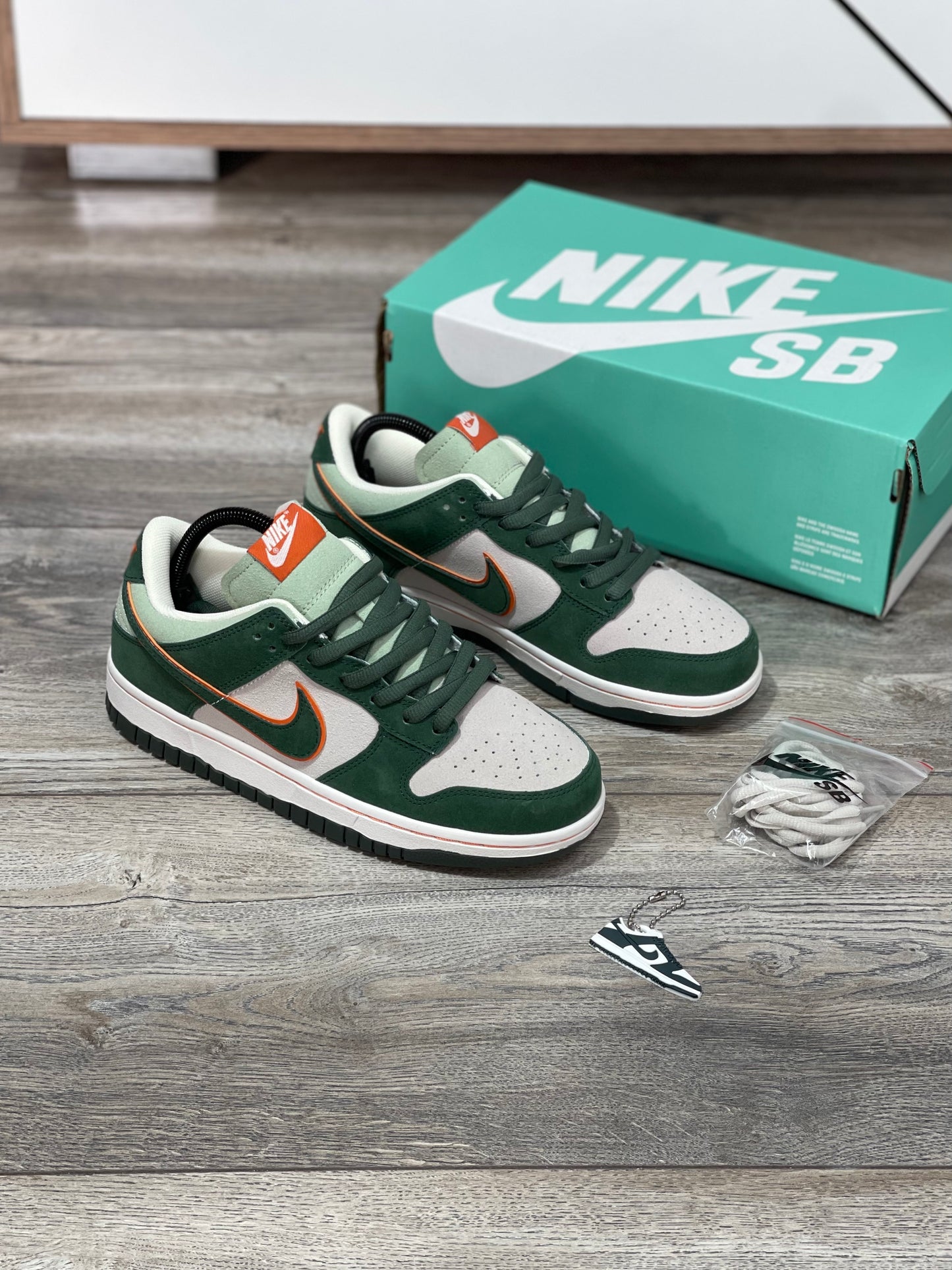 Nike Sb Dunk X Otomo Katsuhiro