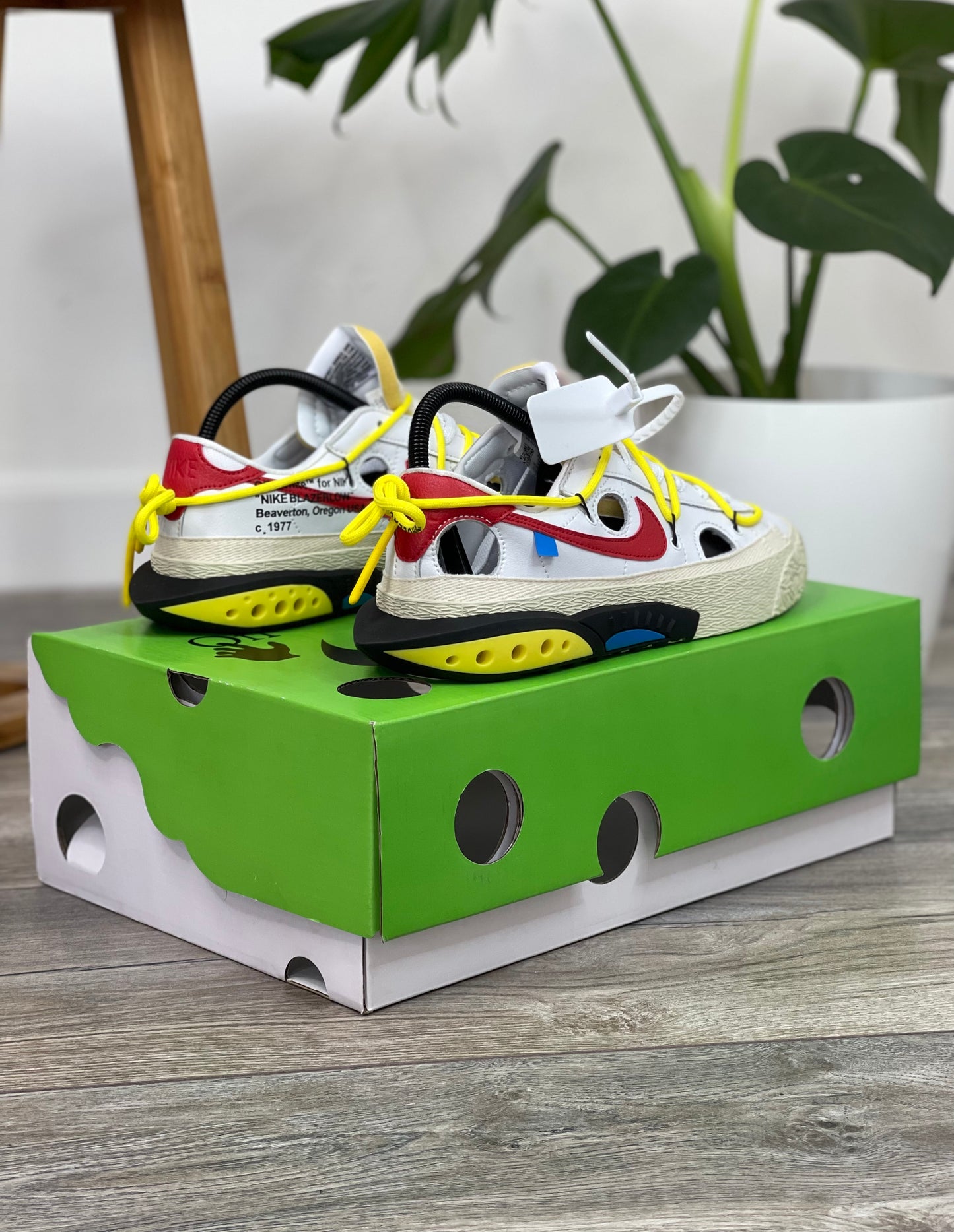 Nike Blazer Low 77 Off-White University Red