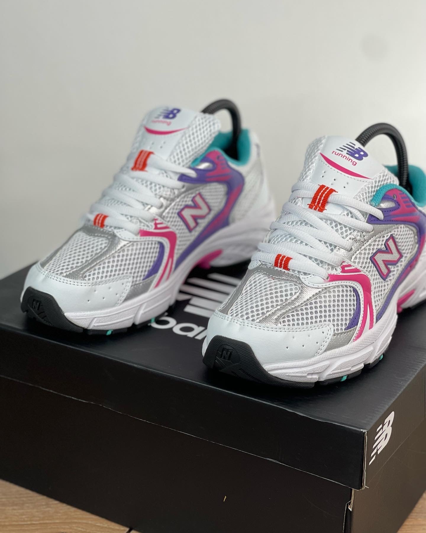 New Balance 530 Pink Purple