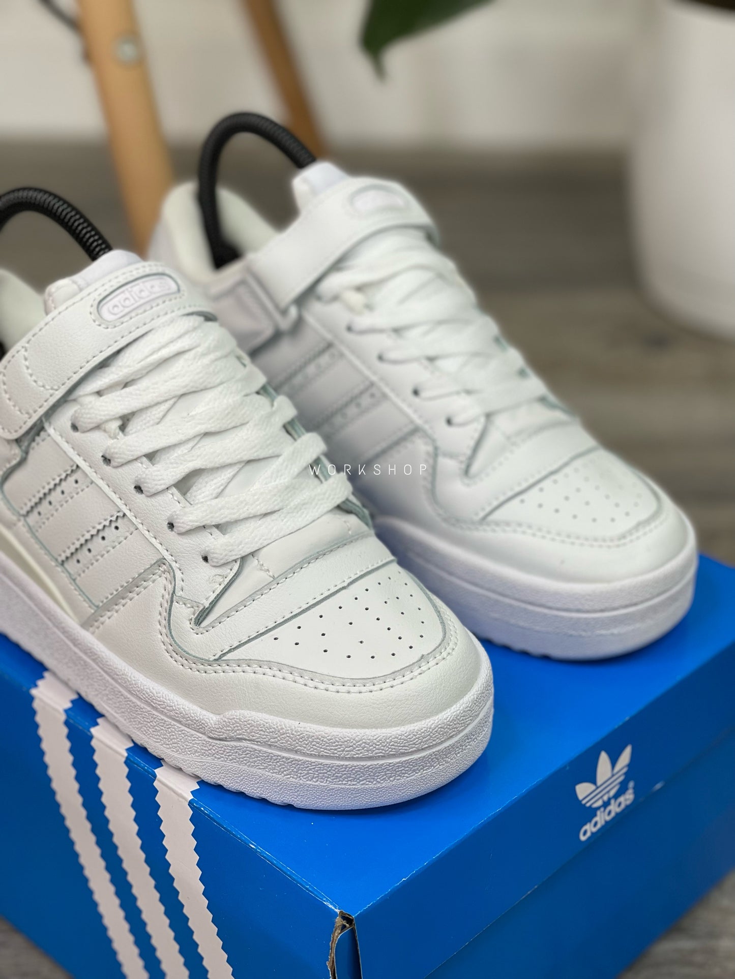 Adidas Forum low