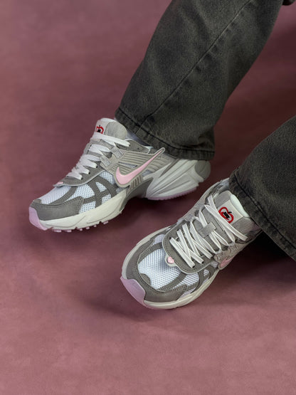 Nike V2K Valentines Days