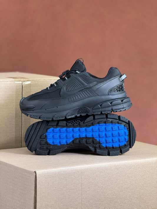 Nike Zoom Vomero Roam Triple Black