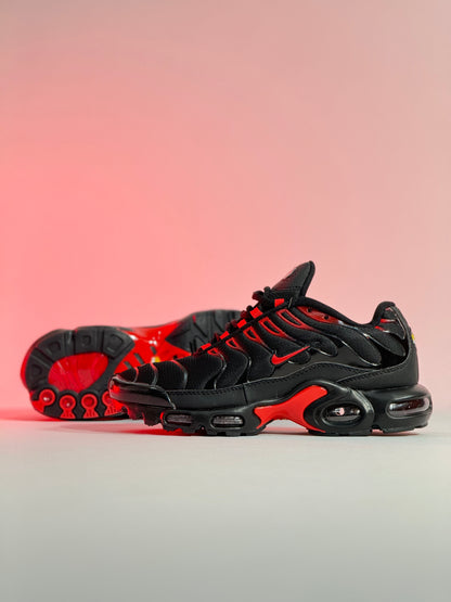 Nike Air Max Plus TN Red Belly Black