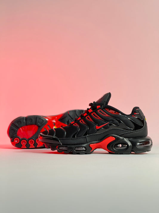 Nike Air Max Plus TN Red Belly Black