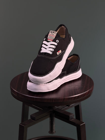 Maison Mihara Yasuhiro Baker OG Sole Canvas Low Black