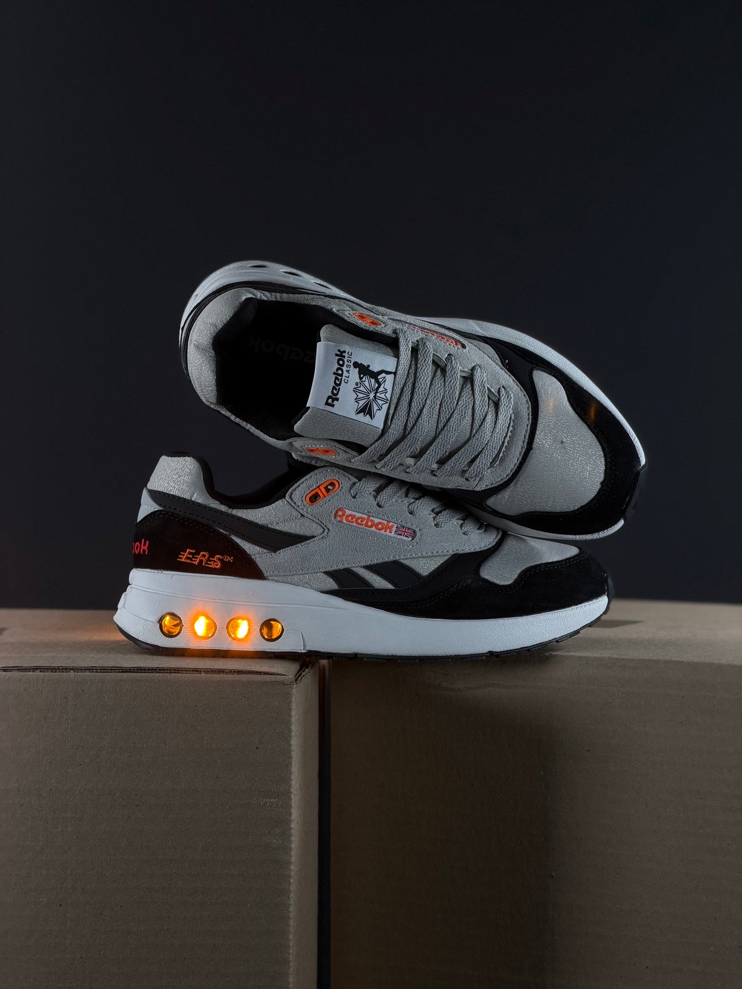 Rebook ERS Black Orange