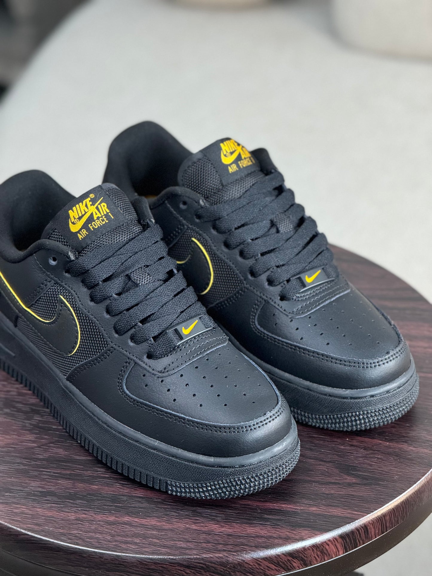 Nike Air Force One Low Black Smoke