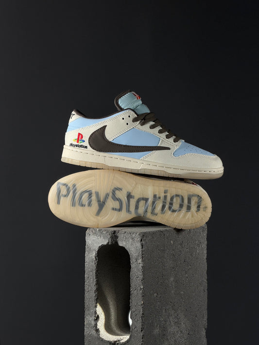 Nike Sb Dunk Low x Play Station