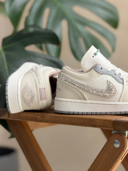 Air Jordan 1 Low Sail Soft Pearl